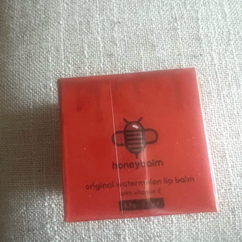 Watermelon Lip Balm - Red - Picture 4 of 5